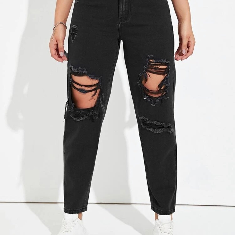 Ripped black jeans